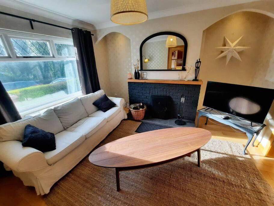 - The Holly Tree House - Villa Bushmills Eksteriør bilde